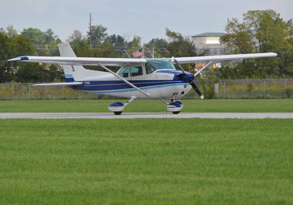 Cessna-172-N739NW