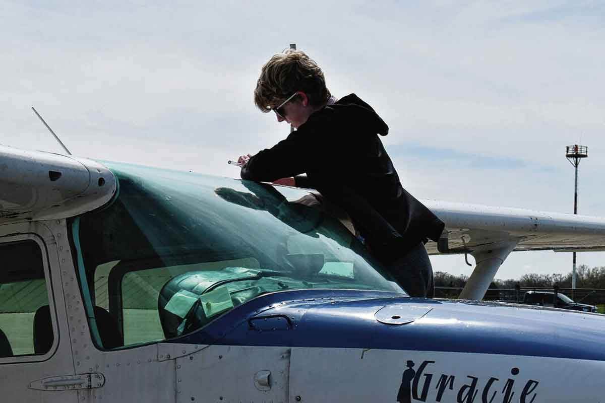 Greenwood flight school trains pilots to combat shortage